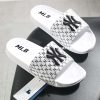 Dép MLB NY Monogram chữ thêu màu trắng Like Auth 99%