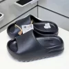 Dép Yeezy Trẻ Em Màu Đen