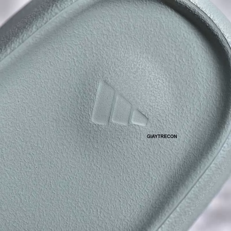 Dép Yeezy Slide Salt Vân Nhám Xanh Xám