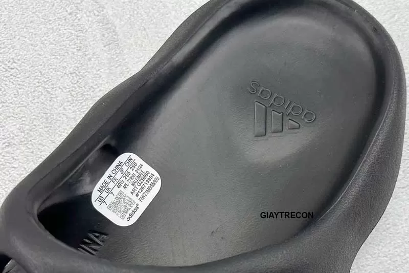 Dép Yeezy 450 Slide Ophani màu đen