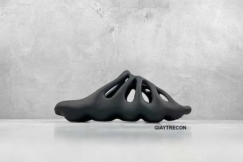 Dép Yeezy 450 Slide Ophani màu đen