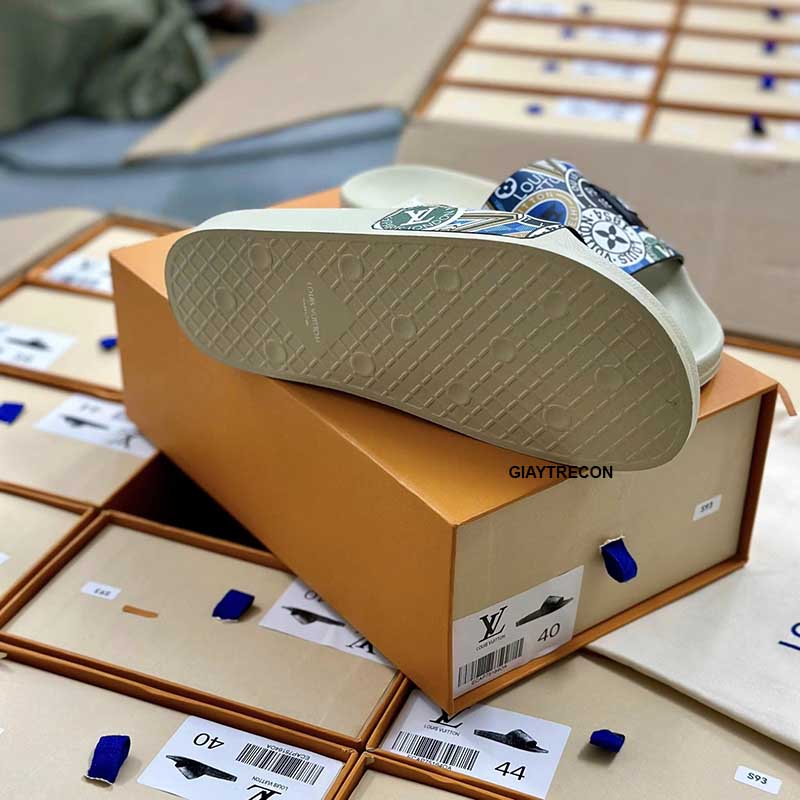 Dép LV Pool Pillow Comfort Slide Họa Tiết 1984