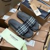 Dép Burberry Check Print Slides Màu Xám